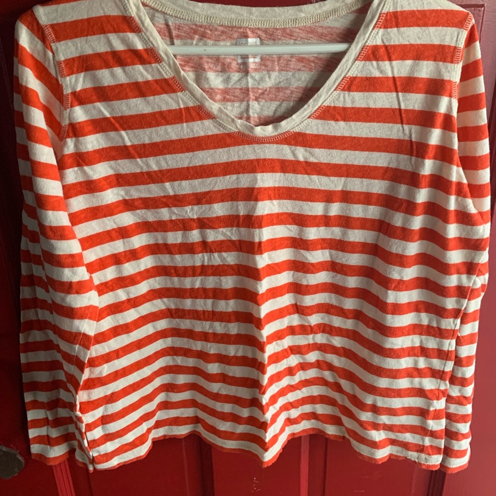 Very, very comfy, a great pj top.